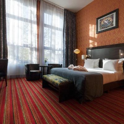 Superior Deluxe King Room Grand Hotel Amrâth Amsterdam Promo Code