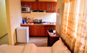 Admiralty Serviced Apartments