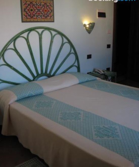 基础双人或双床房