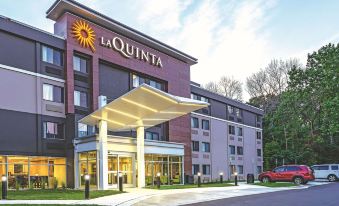 La Quinta Inn & Suites by Wyndham Columbia / Fort Meade