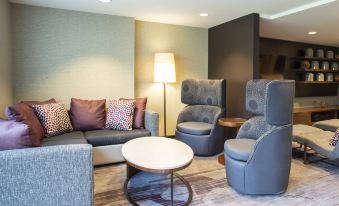 Courtyard by Marriott New York Queens/Fresh Meadows