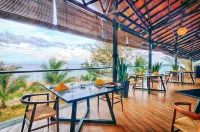 Borneo Eagle Resort