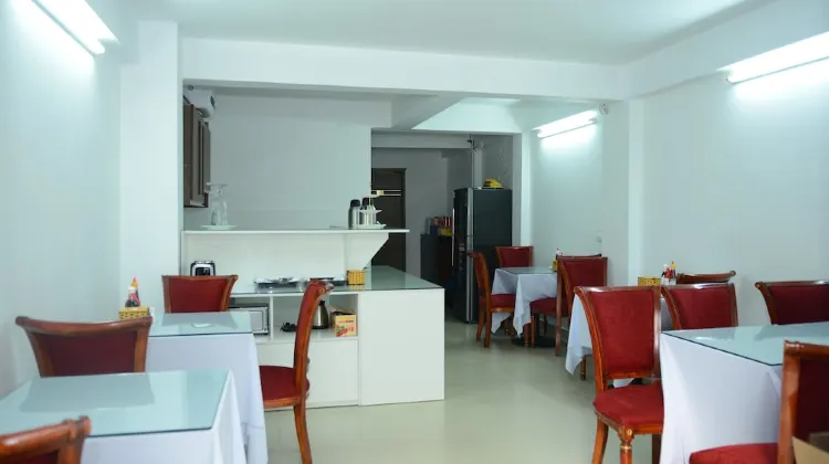 Hanoi Garden House and Travel 食事・レストラン