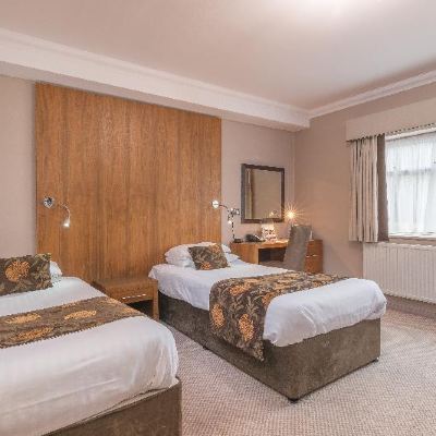 2 Single Beds, Non-Smoking, Standard Room, Small Room, Shower Only