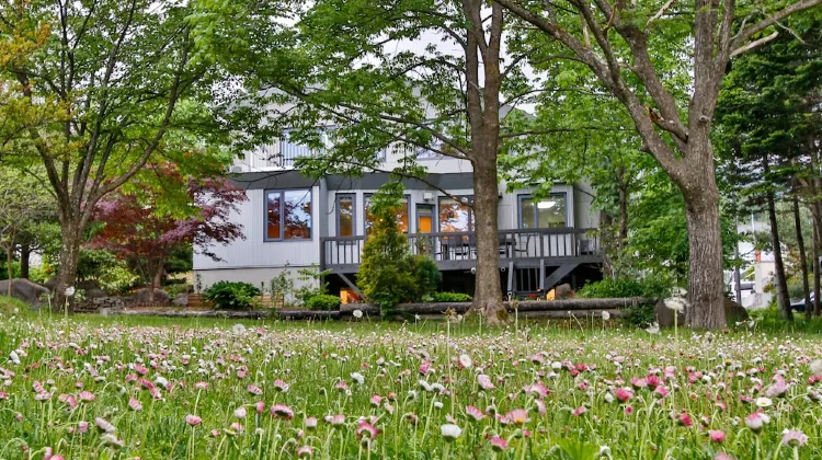 フレッシュ パウダー アコモデーション 外観