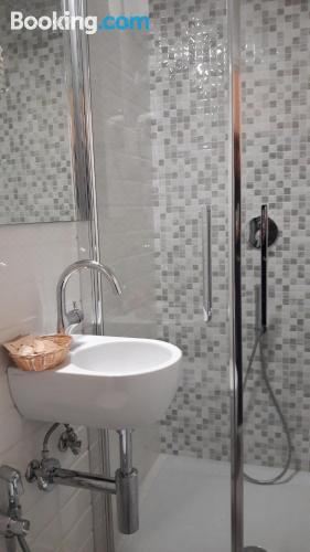 带阳台的三人房