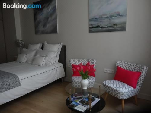 豪华特大床一室房