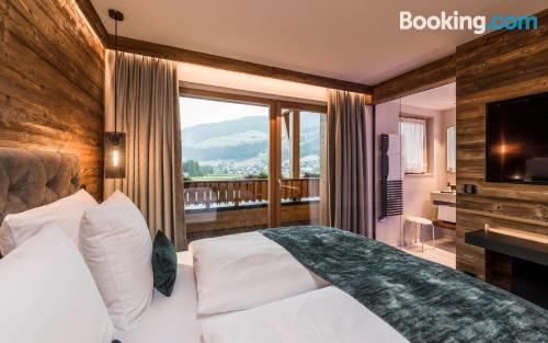 豪华特大床套房