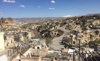 Cappadocia Eagle Cave Inn