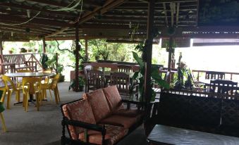 D'Villa Rina Ria Lodge