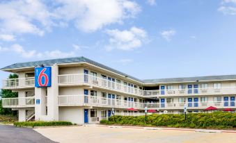 Motel 6 Rolling Meadows, IL - Chicago Northwest