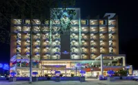 Long Beach Hotel Hotels in 