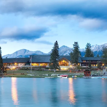 Fairmont Jasper Park Lodge