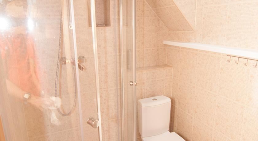 带露台的四人间