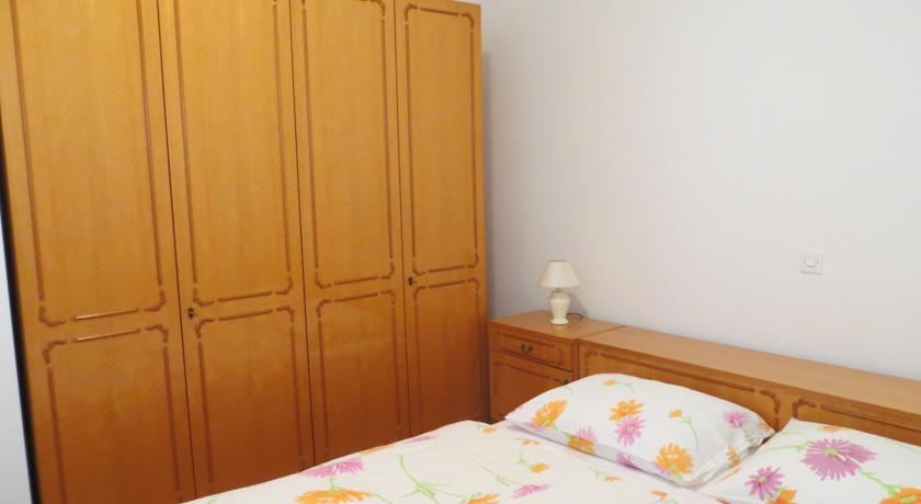 带阳台的海景一卧室公寓