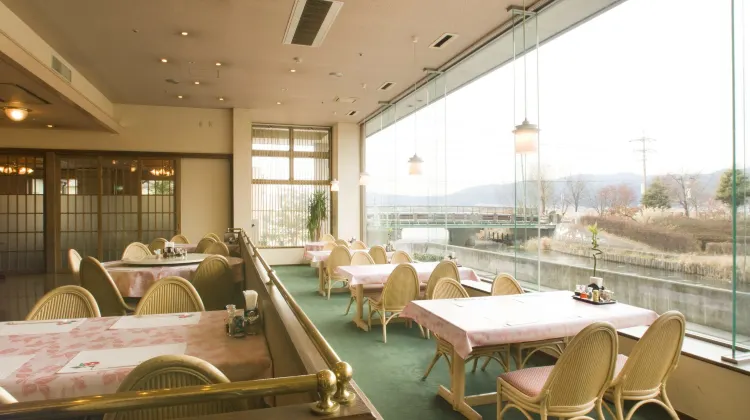 RAKO華乃井ホテル 食事・レストラン