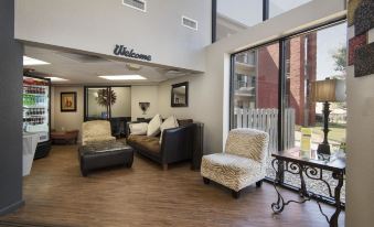 Markham House Suites Little Rock Medical Center