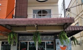 Penthai Hostel