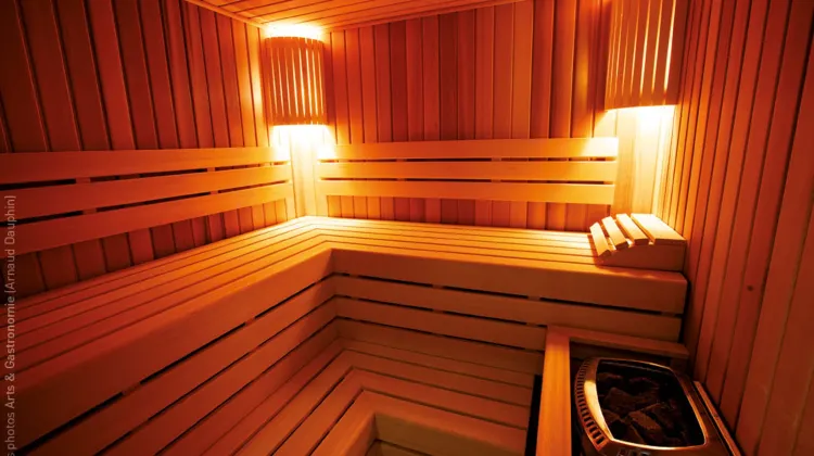 オステルリ デュ シャポー ルージュ 施設