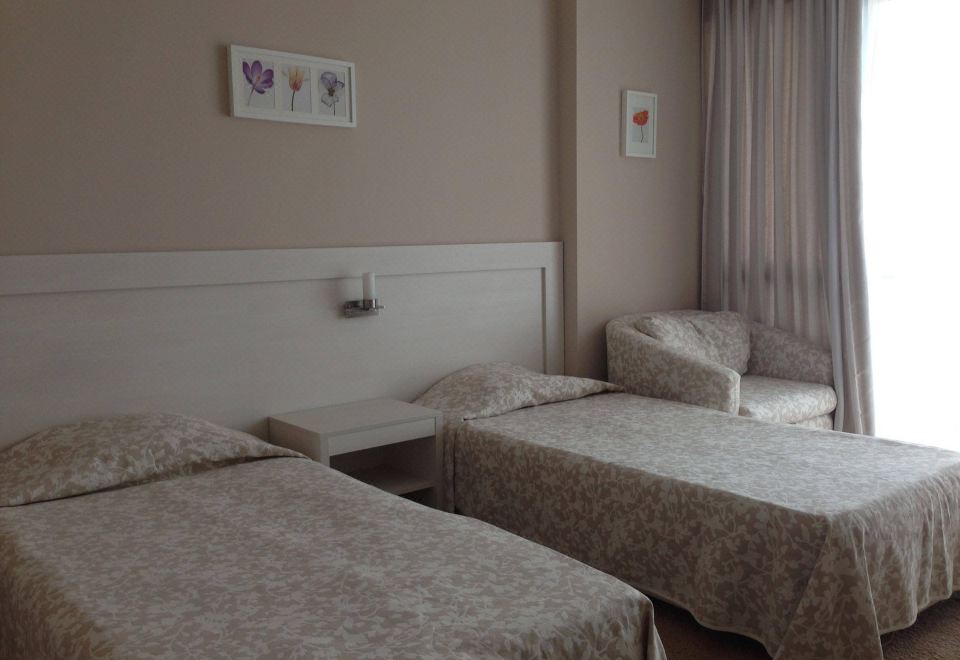 海景双人或双床间 - 带阳台