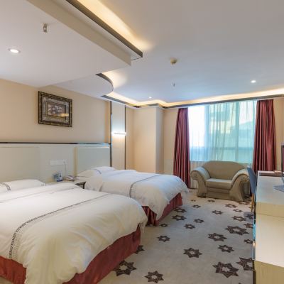 豪華雙床房 金域飯店（珠海拱北口岸步行街店）優惠