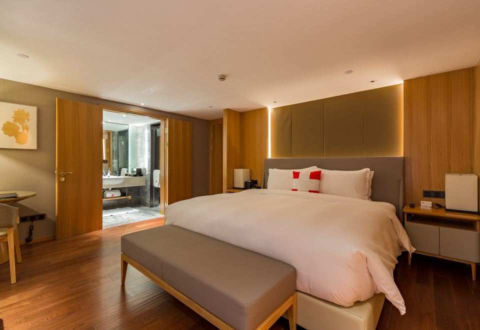 瑞斯丽双卧复式套房