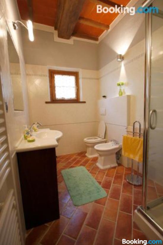 带私人泳池的两卧室别墅-复式