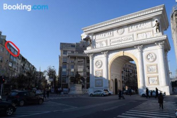 享有地标景致的豪华双人间