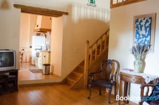 四卧室别墅带私人泳池