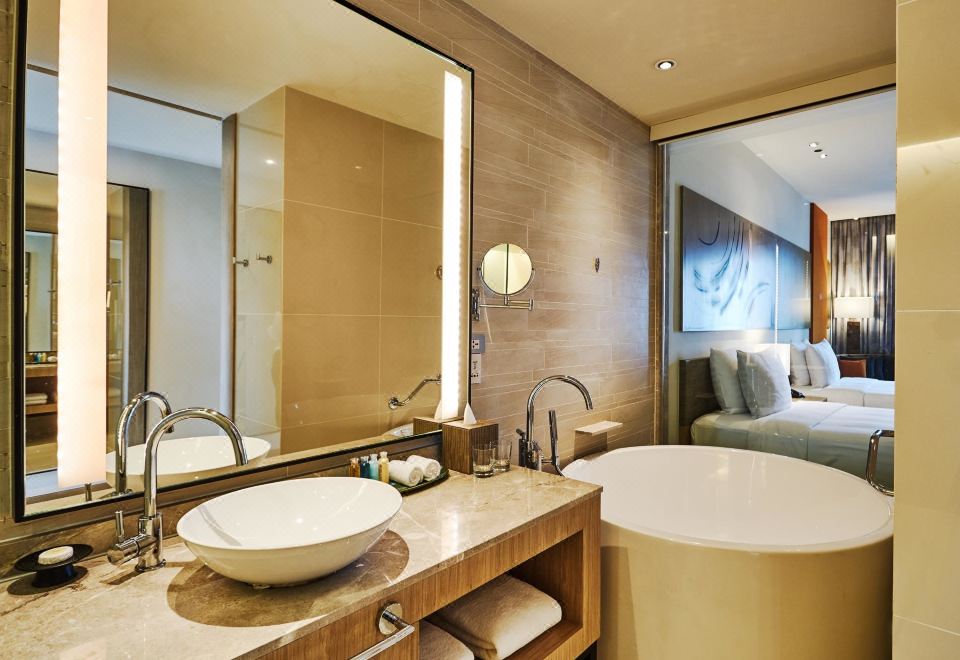 Mövenpick Siam Hotel Na Jomtien PattayaDeluxe Room With Sea View