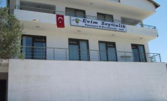 Evim Zeytinlik Pension - Housity