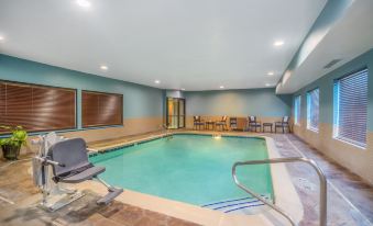 Holiday Inn Express Howe (Sturgis, MI)