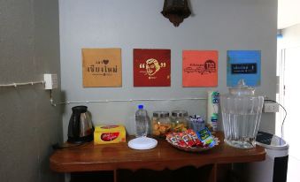 Aeou Hostel & Coffee - Adults Only