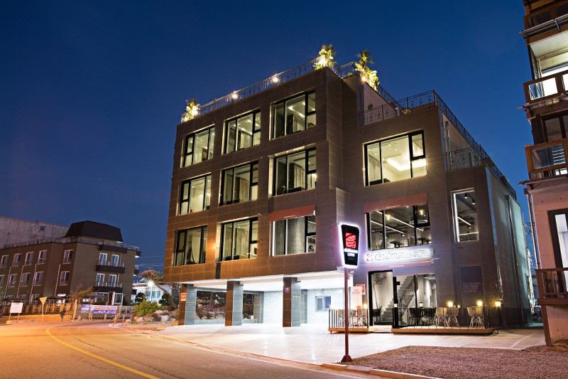 Goseong Honey Hooney Pension - Housity
