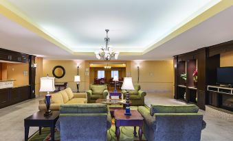 La Quinta Inn & Suites by Wyndham Houston East at Normandy