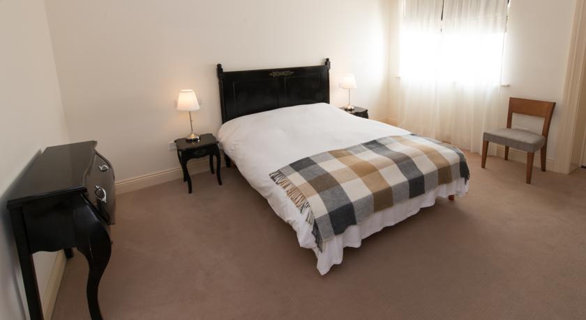 双人房（带独立浴室）