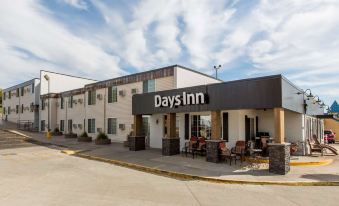 Days Inn by Wyndham Pierre