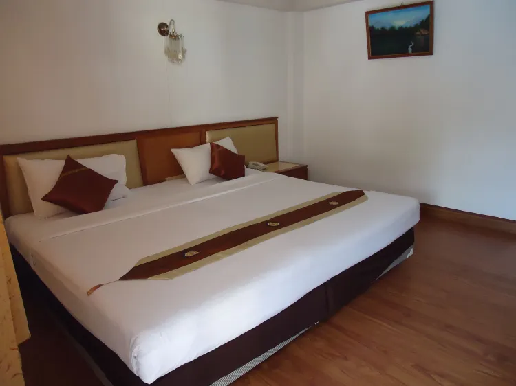 ห้องสแตนดาร์ด เตียงใหญ่ 1 เตียง