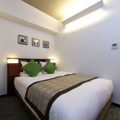 スタンダード ダブルルーム(喫煙) ホテルマイステイズ新大阪コンファレンスセンター クーポン