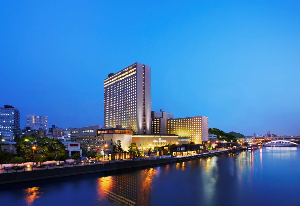 리가 로열 호텔 오사카 비네트 컬렉션 바이 IHG 전경