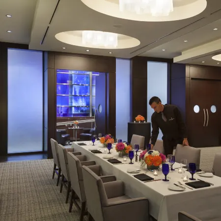InterContinental Hotels TORONTO CENTRE by IHG