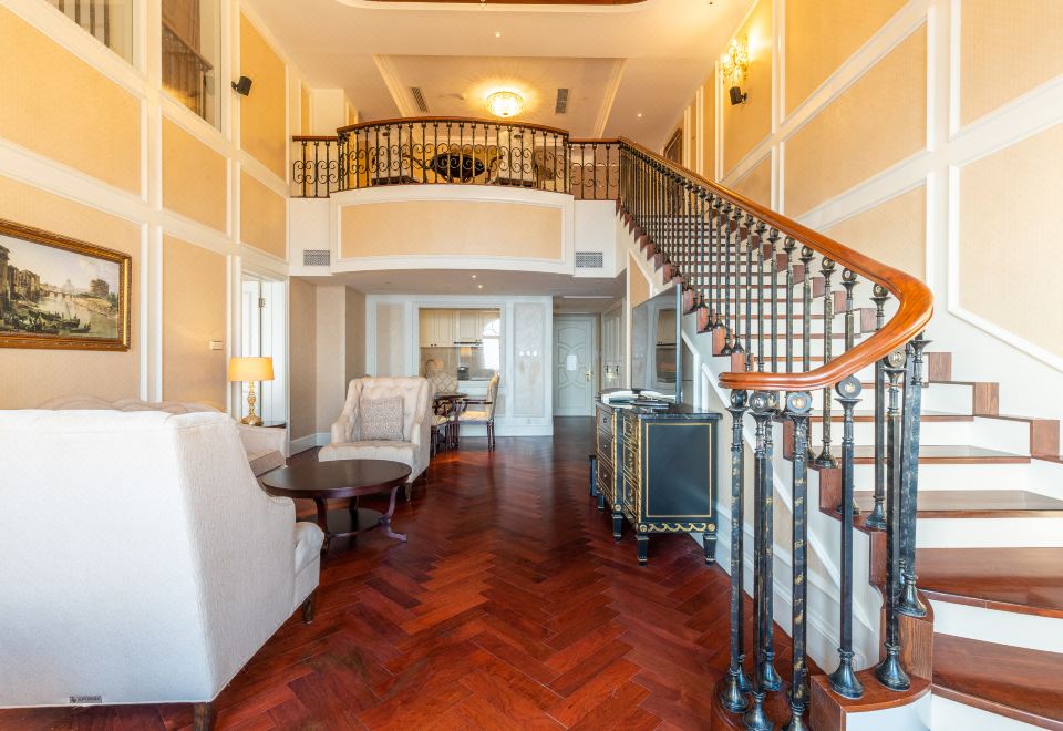 the Castle Hotel, A Luxury Collection HotelPremier Sea-View Three-Bedroom Duplex Apartment Suite 190