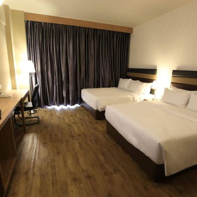 S9 Classic Deluxe Room