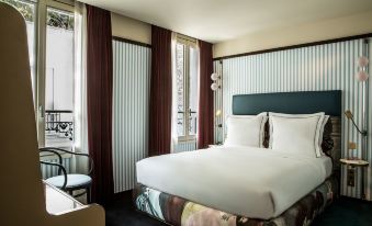 Hotel du Rond-Point des Champs Elysees
