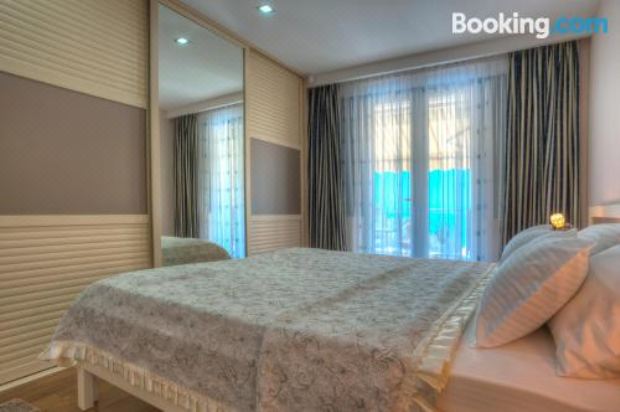 别墅（带独立泳池）