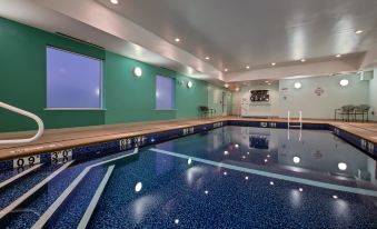 Holiday Inn Express & Suites Carlisle - Harrisburg Area