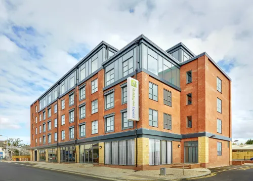 Holiday Inn Express GRIMSBY by IHG