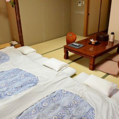 日本式部屋 (門限11時、7歳以上限定)