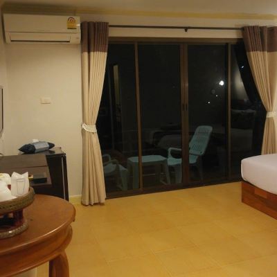 Deluxe Room Lanta@Home Promo Code