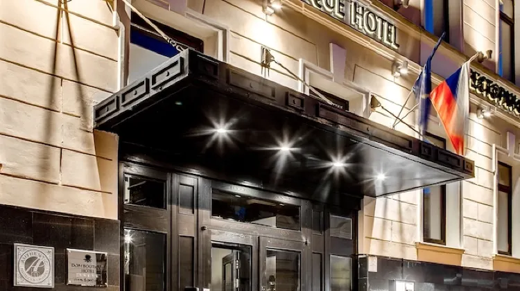 Dom Boutique Hotel by Authentic Hotels Exterior